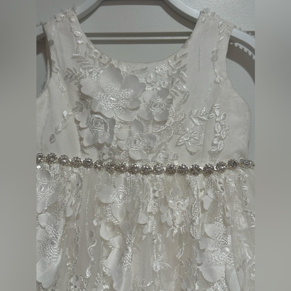 Teter Warm Flower Girl Dress and Basket - 2T - Picture 8 of 13